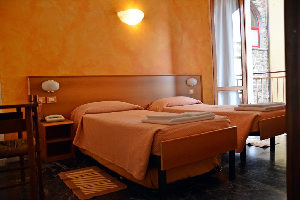 Hotel Corallo Монелья Номер фото