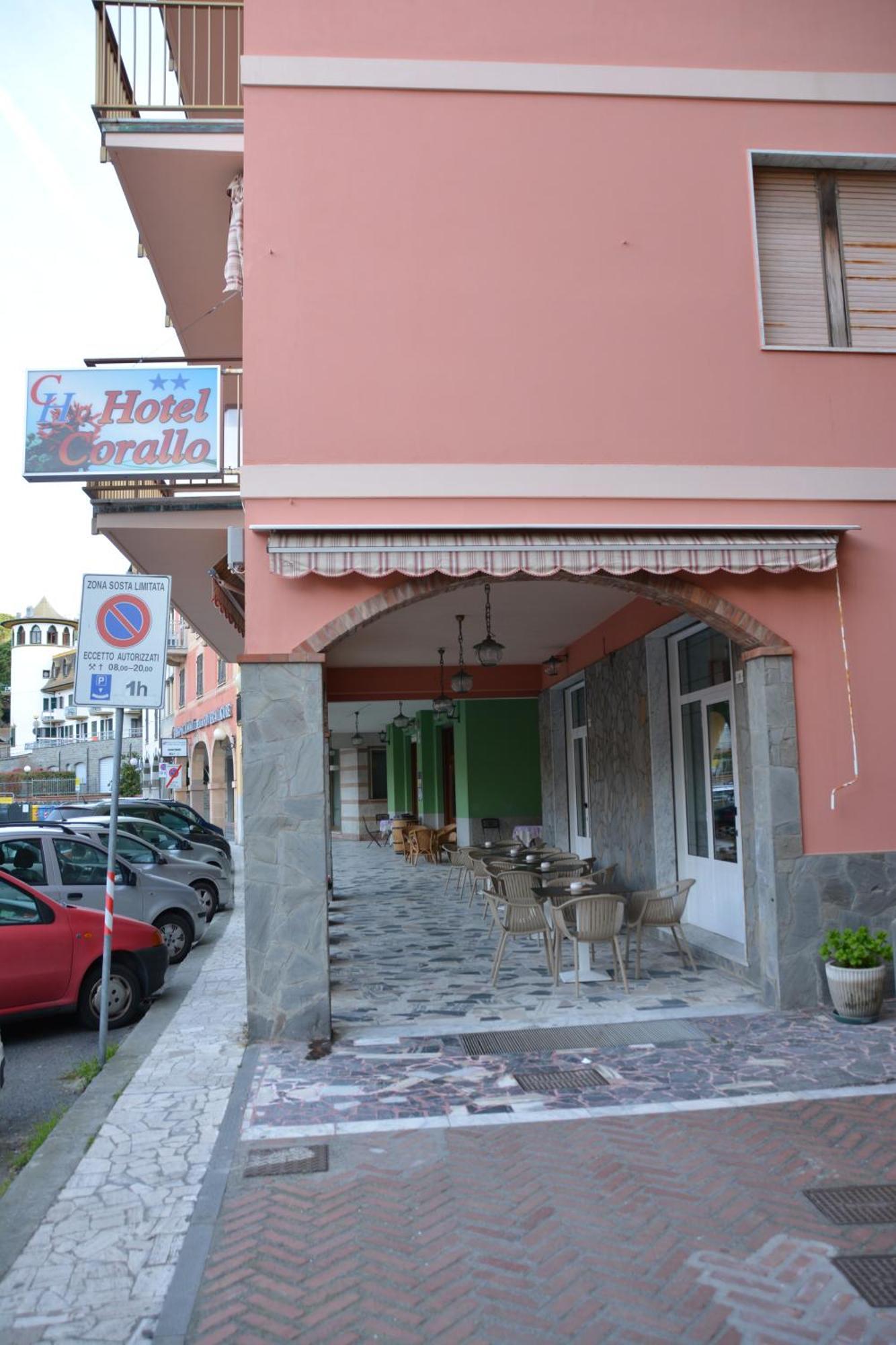 Hotel Corallo Монелья Экстерьер фото